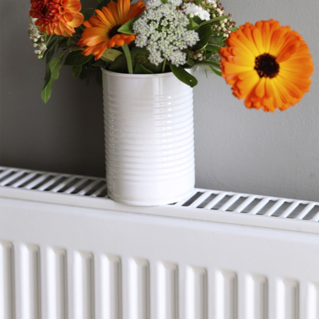 Plastikote Twist & Spray Radiator Satin White - 400ml
